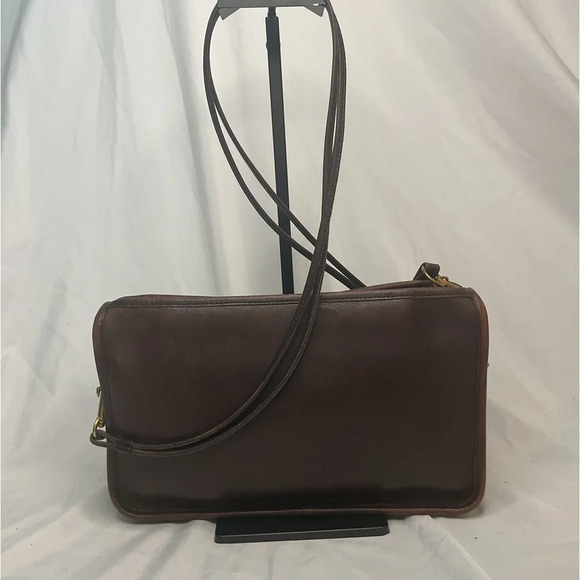 Vintage Coach NYC small slim clutch - Picture 2 of 6